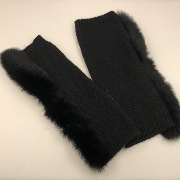 Women’s Piccolo New York Broome Glove with Fur Trim - Picture 1 of 5